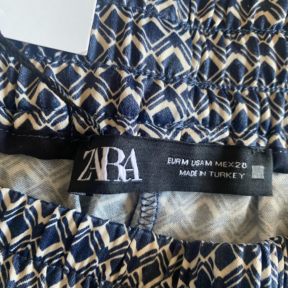 Zara Geometric Patterned Pants - Picture 3 of 5